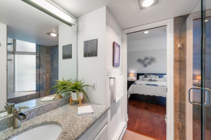 Photo 23 at 302 - 168 Chadwick Court, Lower Lonsdale, North Vancouver