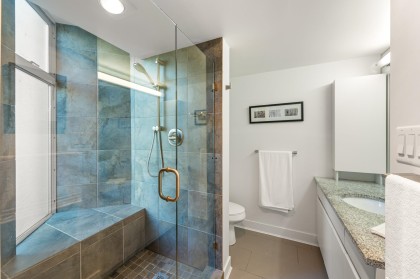 Photo 22 at 302 - 168 Chadwick Court, Lower Lonsdale, North Vancouver