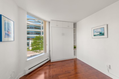 Photo 28 at 302 - 168 Chadwick Court, Lower Lonsdale, North Vancouver