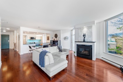 Photo 24 at 302 - 168 Chadwick Court, Lower Lonsdale, North Vancouver