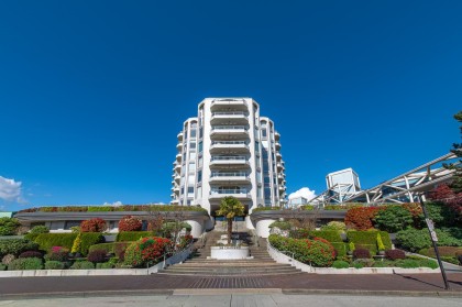 Photo 33 at 302 - 168 Chadwick Court, Lower Lonsdale, North Vancouver