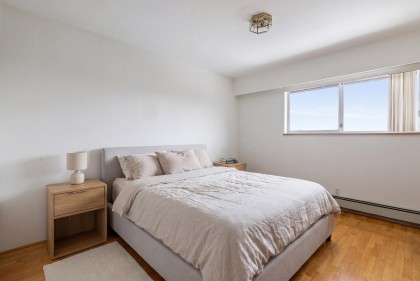 Photo 16 at 547 Tempe Crescent, Upper Lonsdale, North Vancouver