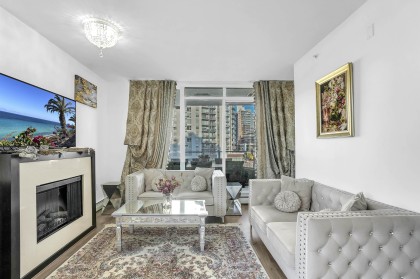 Photo 7 at 802 - 158 W 13th Street, Central Lonsdale, North Vancouver