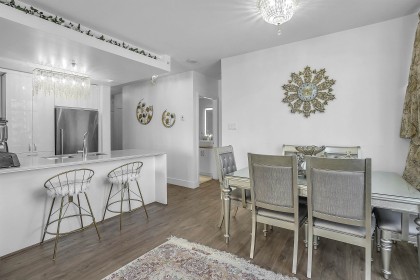 Photo 18 at 802 - 158 W 13th Street, Central Lonsdale, North Vancouver