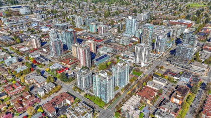 Photo 4 at 802 - 158 W 13th Street, Central Lonsdale, North Vancouver