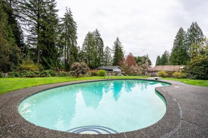 Photo 7 at 1440 Mountain Highway, Westlynn, North Vancouver