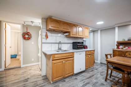 Photo 28 at 1440 Mountain Highway, Westlynn, North Vancouver
