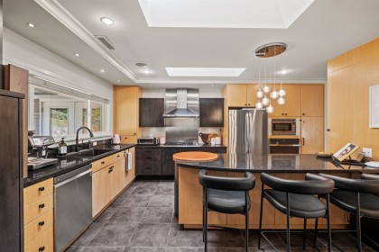 Photo 10 at 355 Rabbit Lane, British Properties, West Vancouver