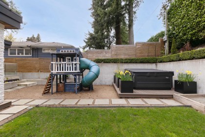 Photo 24 at 976 Melbourne Avenue, Edgemont, North Vancouver