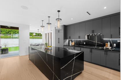 Photo 4 at 976 Melbourne Avenue, Edgemont, North Vancouver