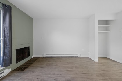 Photo 3 at 3 - 1355 W 4th Avenue, False Creek, Vancouver West