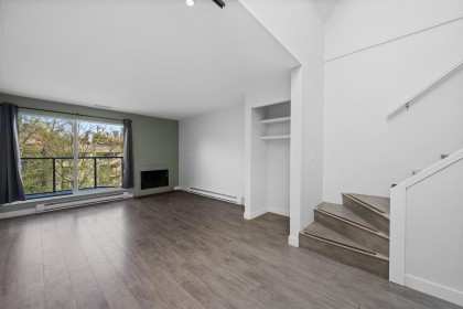 Photo 1 at 3 - 1355 W 4th Avenue, False Creek, Vancouver West