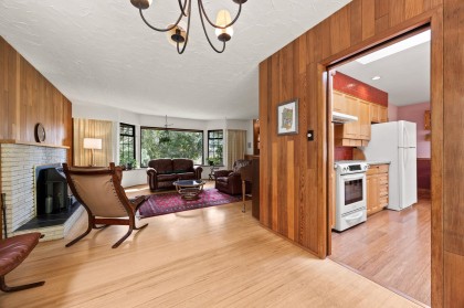 Photo 16 at 4589 Ramsay Road, Lynn Valley, North Vancouver