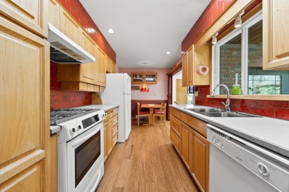 Photo 9 at 4589 Ramsay Road, Lynn Valley, North Vancouver