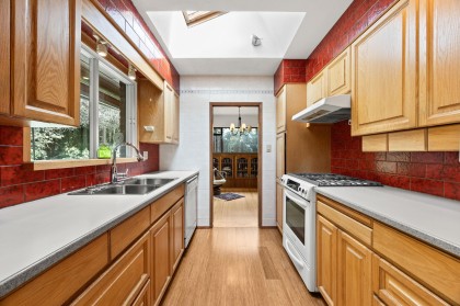 Photo 11 at 4589 Ramsay Road, Lynn Valley, North Vancouver