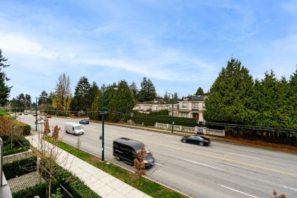 Photo 16 at 6840 Oak Street, South Cambie, Vancouver West