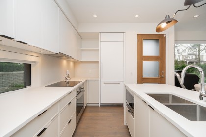 Photo 8 at 6840 Oak Street, South Cambie, Vancouver West