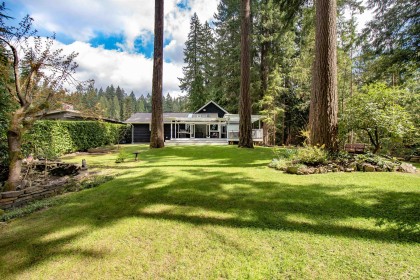 Photo 23 at 2551 Hyannis Point, Blueridge NV, North Vancouver