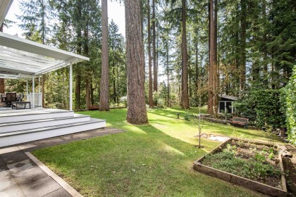 Photo 17 at 2551 Hyannis Point, Blueridge NV, North Vancouver