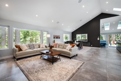 Photo 10 at 2551 Hyannis Point, Blueridge NV, North Vancouver