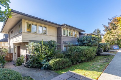 Photo 2 at 9 - 215 E 4th Street, Lower Lonsdale, North Vancouver
