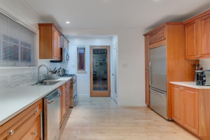 Photo 14 at 6431 Rosebery Avenue, Horseshoe Bay WV, West Vancouver