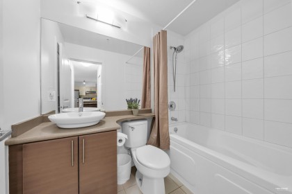 Photo 16 at 103 - 5692 Kings Road, University VW, Vancouver West