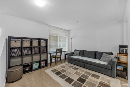 Photo 9 at 103 - 5692 Kings Road, University VW, Vancouver West