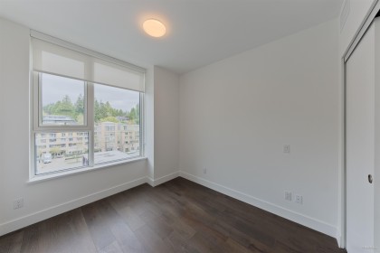 Photo 11 at 603 - 423 6th Street, Park Royal, West Vancouver