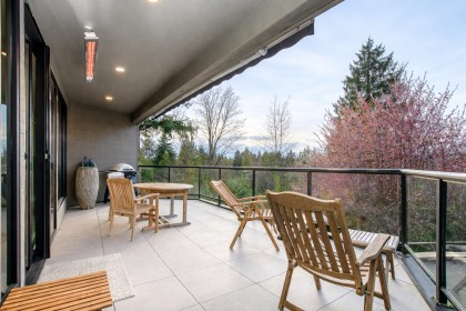 Photo 3 at 2236 Yewbrook Place, Southlands, Vancouver West