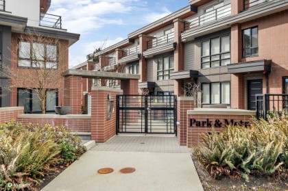 Photo 2 at 5 - 338 W 64 Avenue, Marpole, Vancouver West