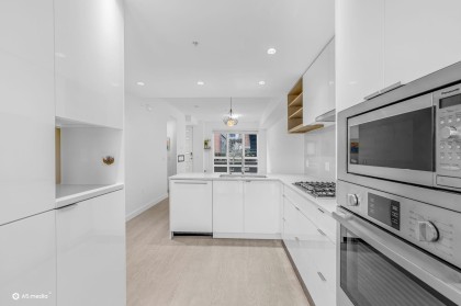 Photo 16 at 5 - 338 W 64 Avenue, Marpole, Vancouver West