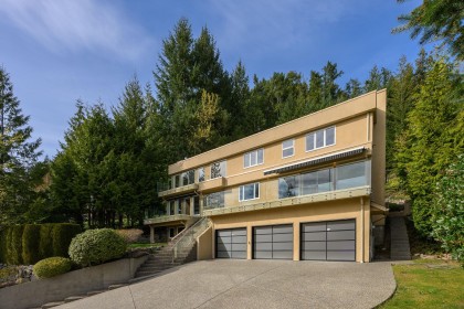Photo 2 at 4827 Northwood Place, Cypress Park Estates, West Vancouver