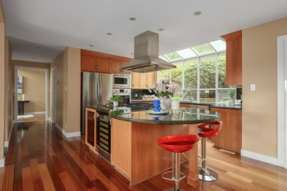 Photo 13 at 4827 Northwood Place, Cypress Park Estates, West Vancouver