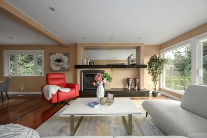 Photo 9 at 4827 Northwood Place, Cypress Park Estates, West Vancouver