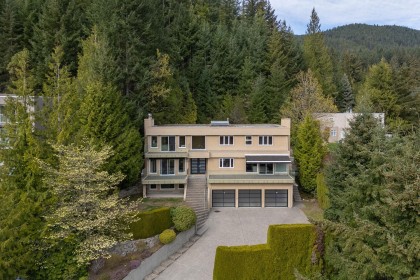 Photo 34 at 4827 Northwood Place, Cypress Park Estates, West Vancouver