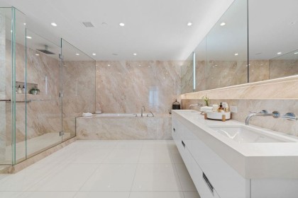 Photo 23 at 304 - 1355 Bellevue Avenue, Ambleside, West Vancouver