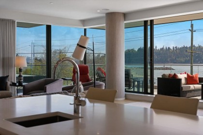 Photo 10 at 304 - 1355 Bellevue Avenue, Ambleside, West Vancouver