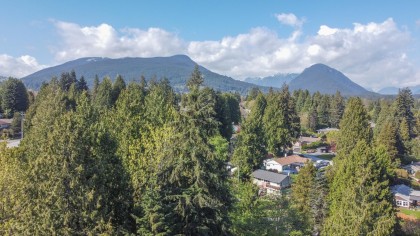 Photo 3 at 1352 E 16th Street, Westlynn, North Vancouver