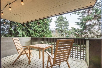 Photo 10 at 102 - 2458 York Avenue, Kitsilano, Vancouver West