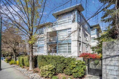 Photo 25 at 404 - 2575 W 4th Avenue, Kitsilano, Vancouver West