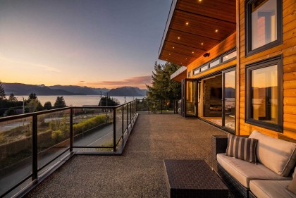 Photo 2 at 35 Kelvin Grove Way, Lions Bay, West Vancouver