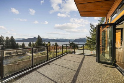 Photo 15 at 35 Kelvin Grove Way, Lions Bay, West Vancouver