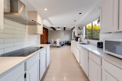 Photo 12 at 2317 Kings Avenue, Dundarave, West Vancouver