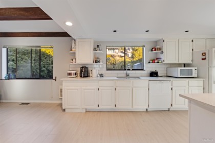 Photo 11 at 2317 Kings Avenue, Dundarave, West Vancouver