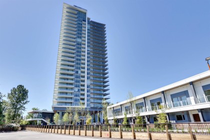 Photo 4 at 2204 - 200 Klahanie Court, Park Royal, West Vancouver