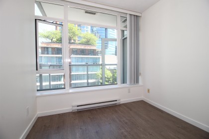 Photo 9 at 703 - 480 Robson Street, Downtown VW, Vancouver West