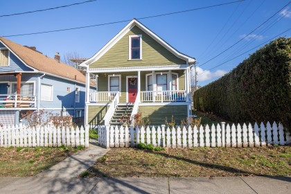Photo 6 at 166 E 10th Street, Central Lonsdale, North Vancouver