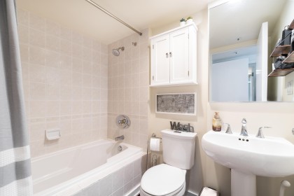 Photo 24 at 503 - 990 Beach Avenue, Yaletown, Vancouver West