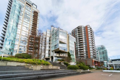 Photo 30 at 503 - 990 Beach Avenue, Yaletown, Vancouver West